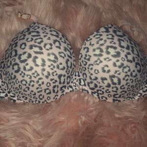 Victoria Secret push-up bra